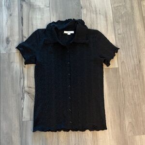 VINCE black short sleeve button down shirt